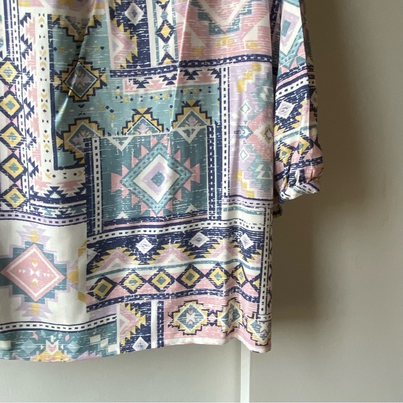 Canyon Retreat Shirt Size 2XL Blouse Aztec southwest tie front Relaxed Fit top - Picture 13 of 16